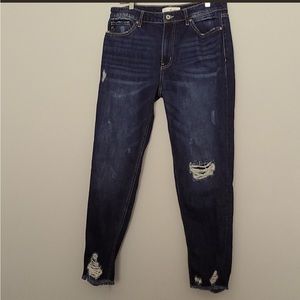 KanCan distressed skinny jeans
